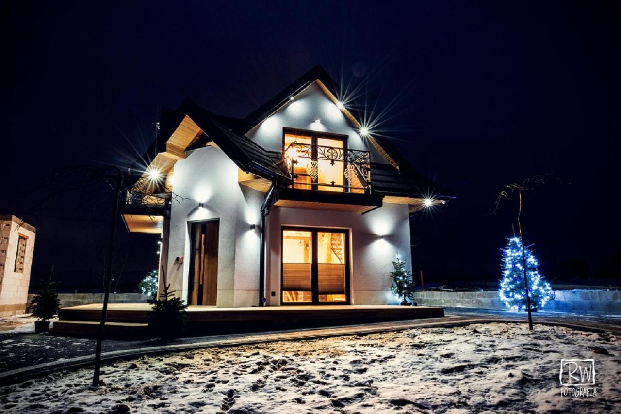 Laura Resort - Luxury Chalets Z Jacuzzi Шафляры Экстерьер фото