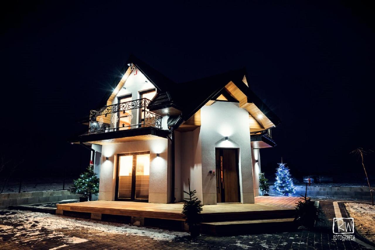 Laura Resort - Luxury Chalets Z Jacuzzi Шафляры Экстерьер фото